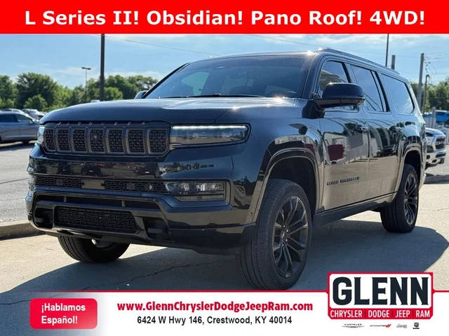 2023 Jeep Grand Wagoneer L Series II 4WD photo