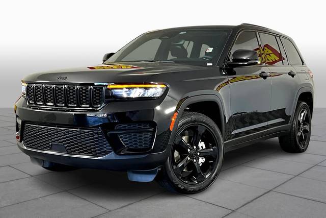 2023 Jeep Grand Cherokee Altitude 4WD photo