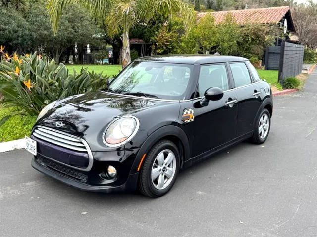 2015 MINI Hardtop 4 Door  FWD photo