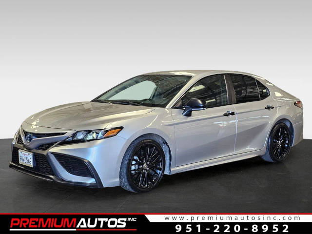 2022 Toyota Camry Hybrid Nightshade FWD photo
