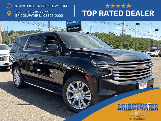 2023 Chevrolet Suburban High Country 4WD photo