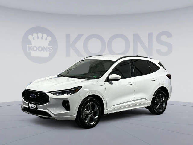 2023 Ford Escape ST-Line Select AWD photo