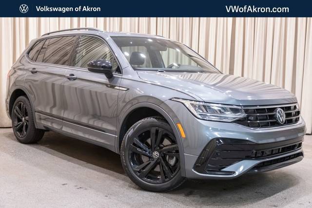 2023 Volkswagen Tiguan SE R-Line Black AWD photo