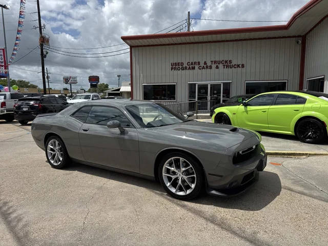 2023 Dodge Challenger GT RWD photo