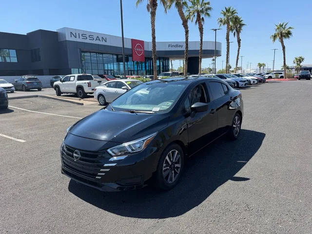 2023 Nissan Versa S FWD photo