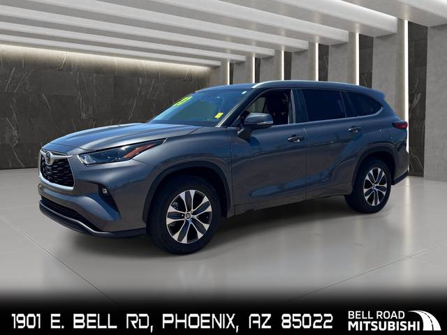 2023 Toyota Highlander XLE FWD photo