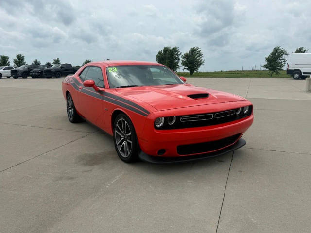 2023 Dodge Challenger R/T RWD photo