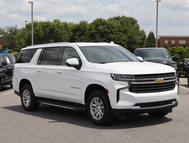 2022 Chevrolet Suburban LT RWD photo