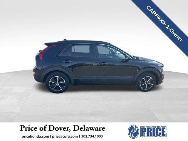 2023 Kia Niro EX FWD photo
