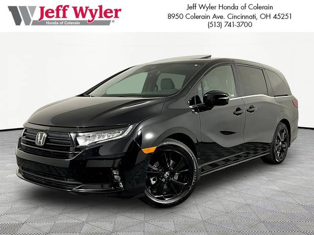 2023 Honda Odyssey Sport FWD photo