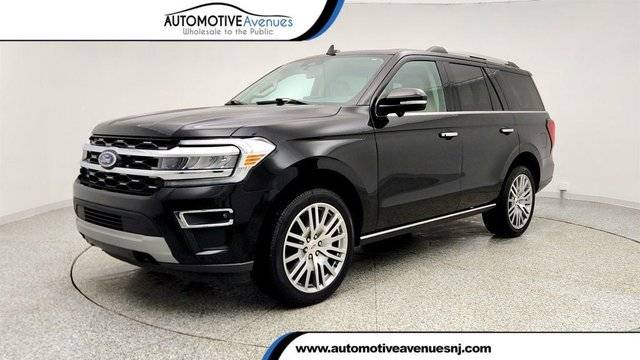 2023 Ford Expedition Limited 4WD photo