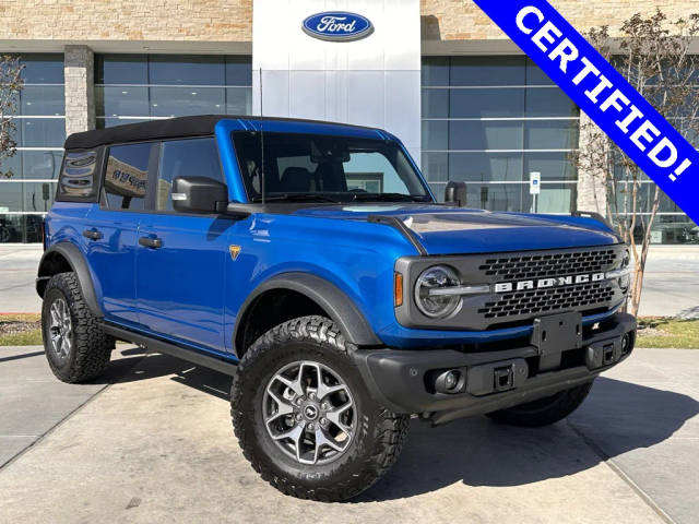 2023 Ford Bronco 4 Door Black Diamond 4WD photo