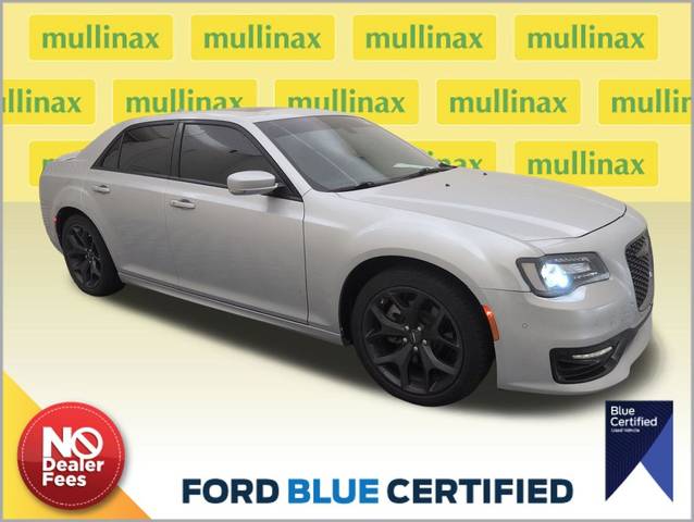 2022 Chrysler 300 300S RWD photo