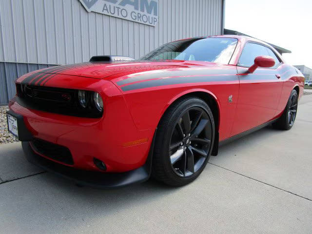 2019 Dodge Challenger R/T Scat Pack RWD photo