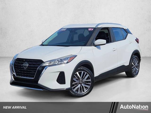 2021 Nissan Kicks SV FWD photo
