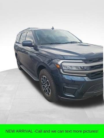 2023 Ford Expedition XLT 4WD photo