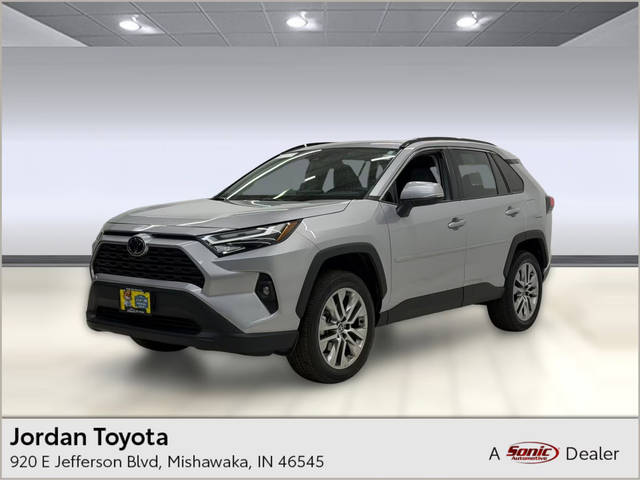 2023 Toyota RAV4 XLE Premium AWD photo