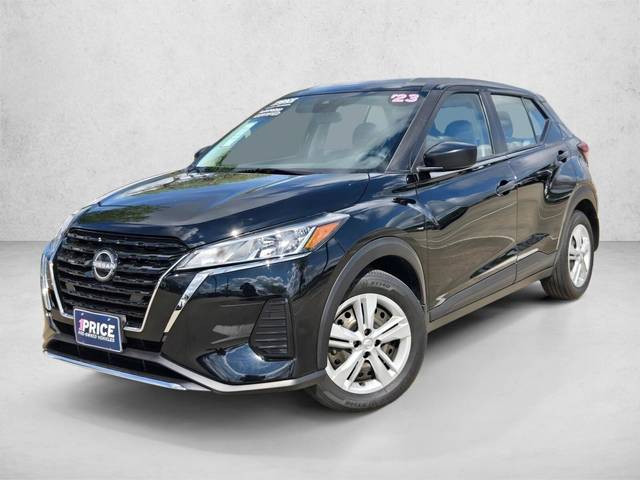 2023 Nissan Kicks S FWD photo