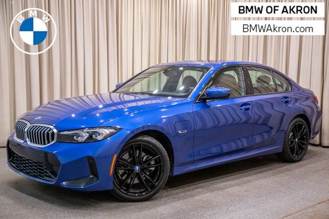 2023 BMW 3 Series 330e xDrive AWD photo