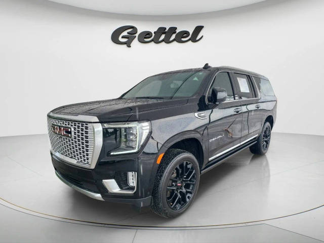 2023 GMC Yukon XL Denali 4WD photo