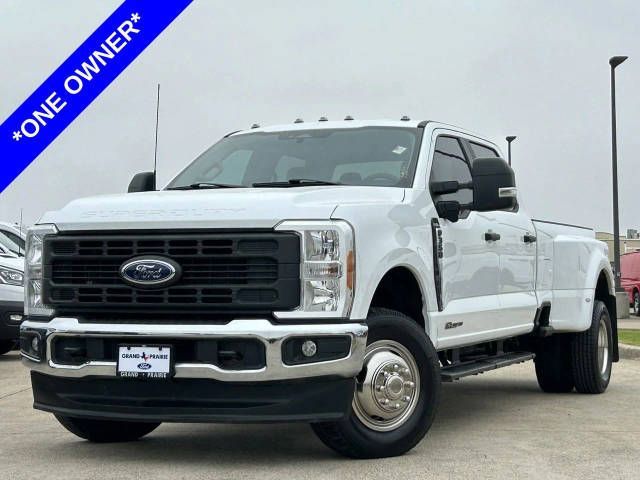 2023 Ford F-350 Super Duty XL 4WD photo