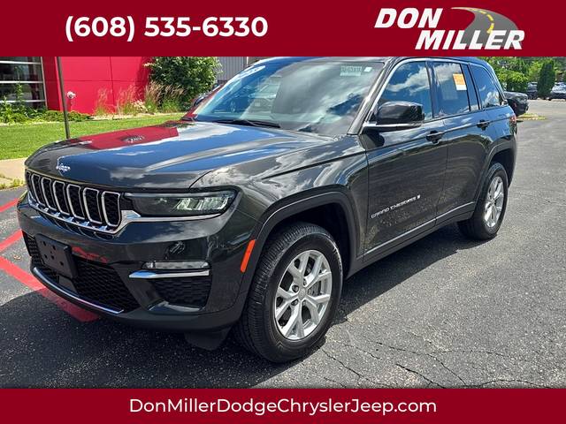 2023 Jeep Grand Cherokee Limited 4WD photo