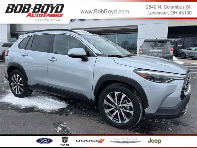 2023 Toyota Corolla Cross XLE FWD photo