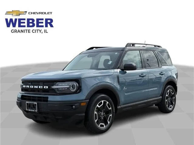 2023 Ford Bronco Sport Outer Banks 4WD photo