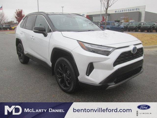 2023 Toyota RAV4 Hybrid XSE AWD photo