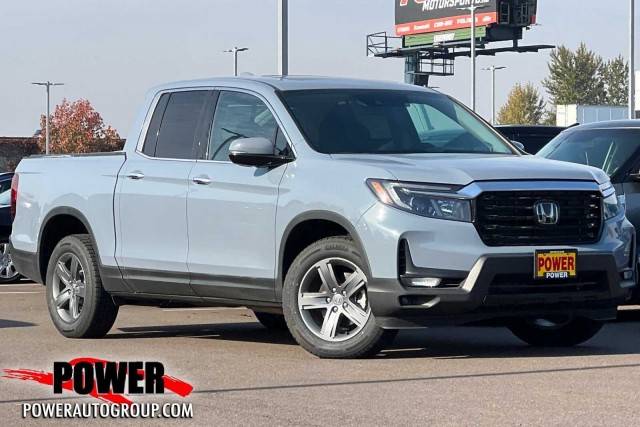 2023 Honda Ridgeline RTL-E AWD photo