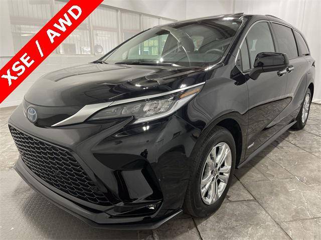 2021 Toyota Sienna XSE AWD photo