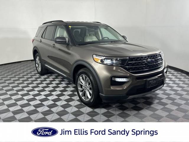 2021 Ford Explorer XLT 4WD photo