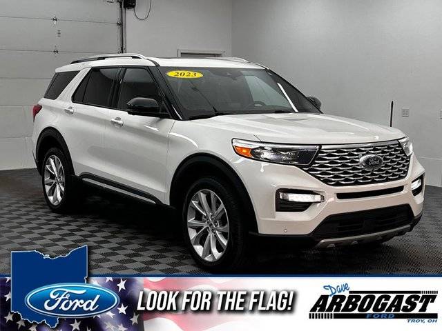 2023 Ford Explorer Platinum 4WD photo