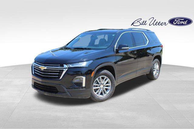 2023 Chevrolet Traverse LT Cloth FWD photo