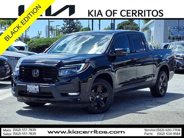 2023 Honda Ridgeline Black Edition AWD photo