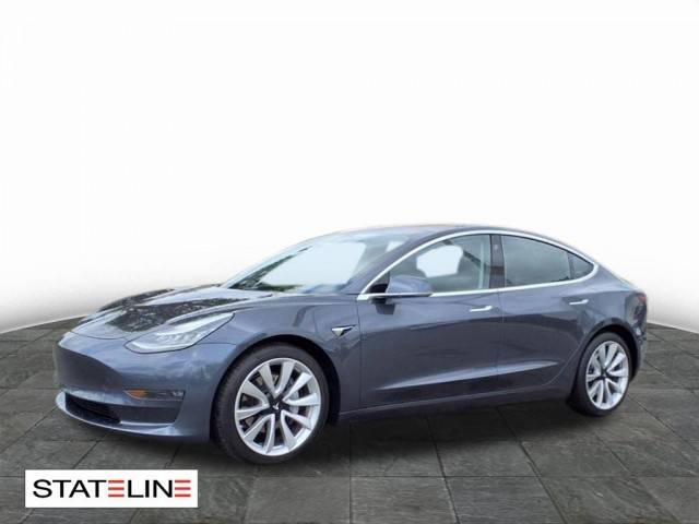 2018 Tesla Model 3 Long Range Battery AWD photo