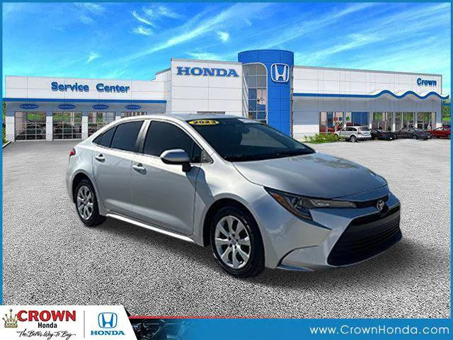 2023 Toyota Corolla LE FWD photo