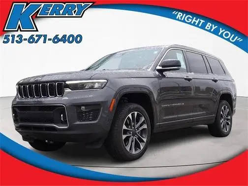 2023 Jeep Grand Cherokee L Overland 4WD photo