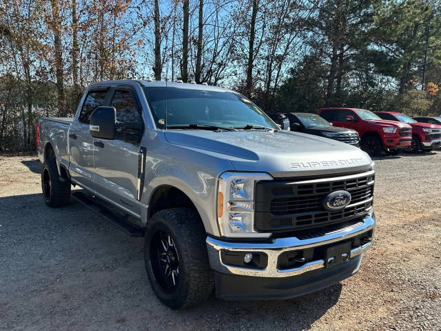 2023 Ford F-250 Super Duty XL 4WD photo