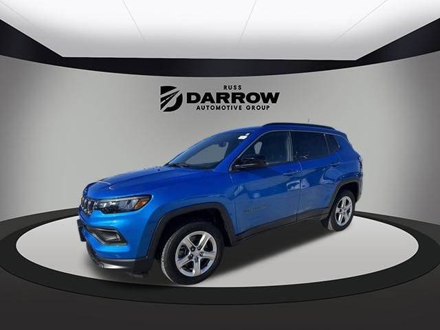 2023 Jeep Compass Latitude 4WD photo