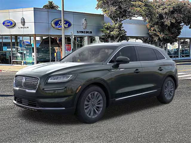 2023 Lincoln Nautilus Standard AWD photo