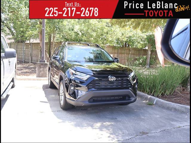 2023 Toyota RAV4 XLE Premium FWD photo