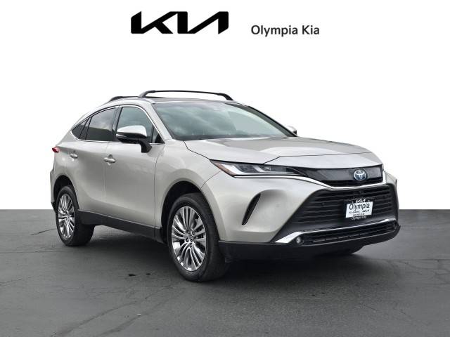 2023 Toyota Venza Limited AWD photo