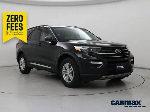 2023 Ford Explorer XLT 4WD photo