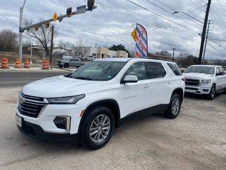 2022 Chevrolet Traverse LT Leather FWD photo