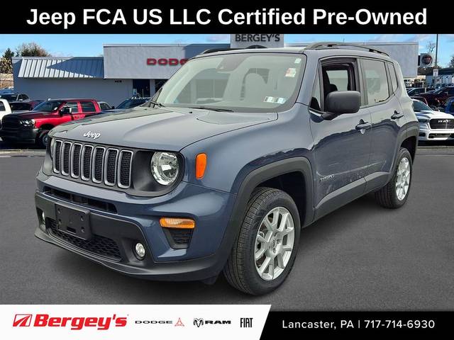 2023 Jeep Renegade Latitude 4WD photo