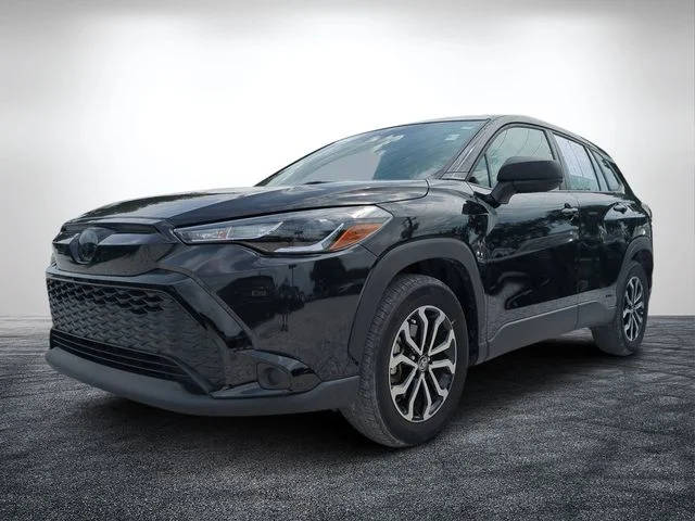 2023 Toyota Corolla Cross Hybrid S AWD photo