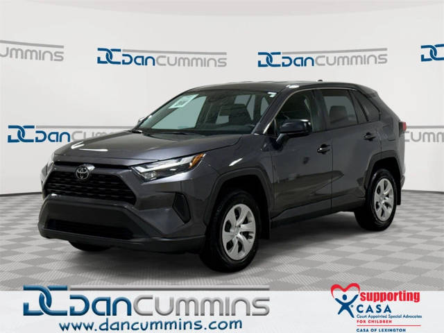 2023 Toyota RAV4 LE AWD photo