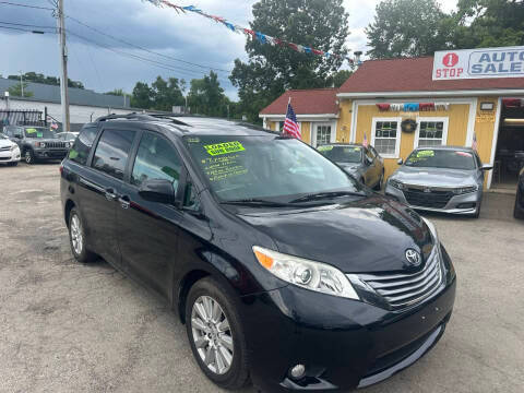 2017 Toyota Sienna XLE Premium AWD photo