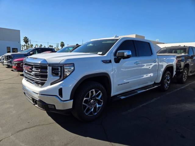 2023 GMC Sierra 1500 SLT 4WD photo